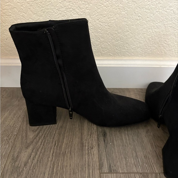 Old Navy Faux Suede Booties - Picture 4 of 5